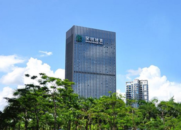 重庆专业玻璃外墙清洁公司上门服务